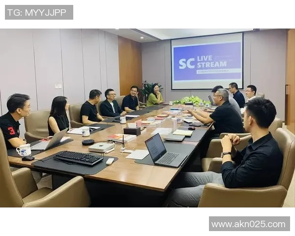 深圳羽毛球队个人能力引发热议球员表现与团队合作的深度探讨 深圳羽毛球队个人能力引发热议球员表现与团队合作的深度探讨