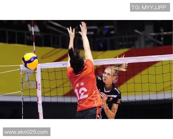 西安排球队以80分稳居总决赛积分榜首位其他球队追赶乏力 西安排球队以80分稳居总决赛积分榜首位其他球队追赶乏力