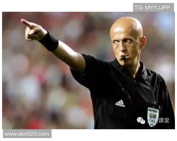 足球明星光明会手势背后的故事与意义解析 足球明星光明会手势背后的故事与意义解析