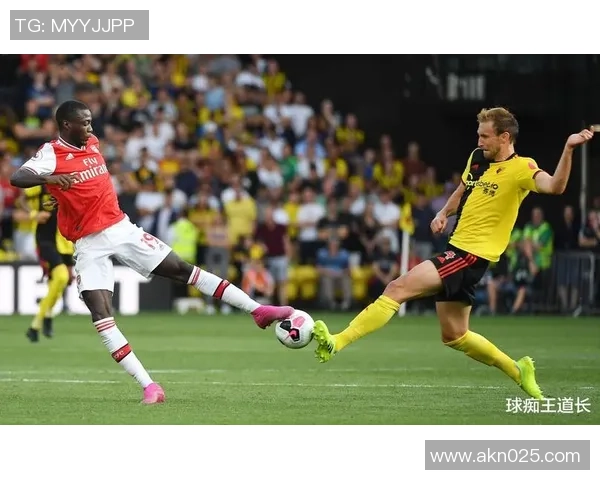 足球明星在赛场上频繁遭遇犯规的背后原因与影响分析 足球明星在赛场上频繁遭遇犯规的背后原因与影响分析